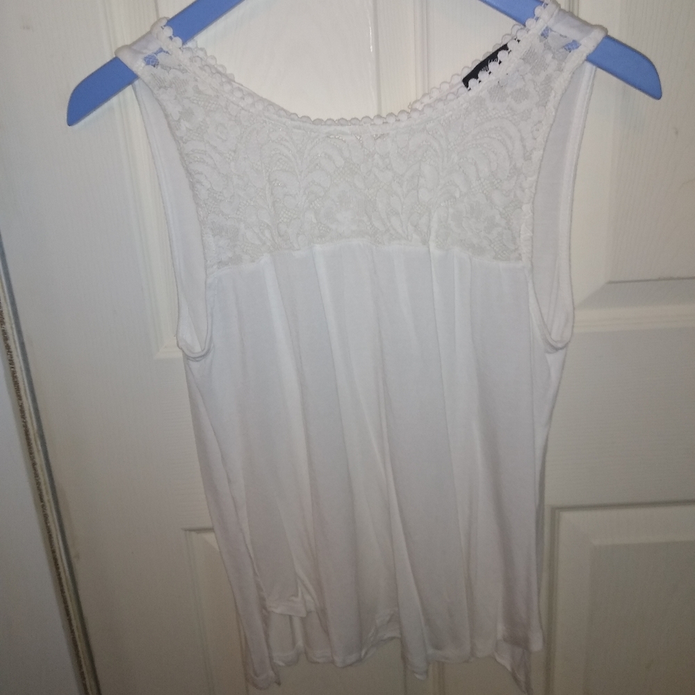 "Ambiance" sleeveless lace blouse
